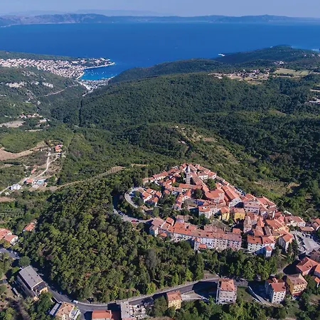 Skabici Cr * Gromnik